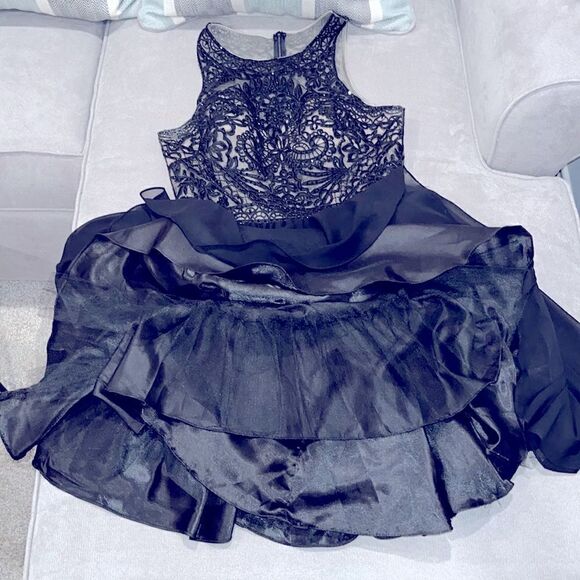 NWOT Vintage ED Young very intricately detailed little black dress - Picture 2 of 7